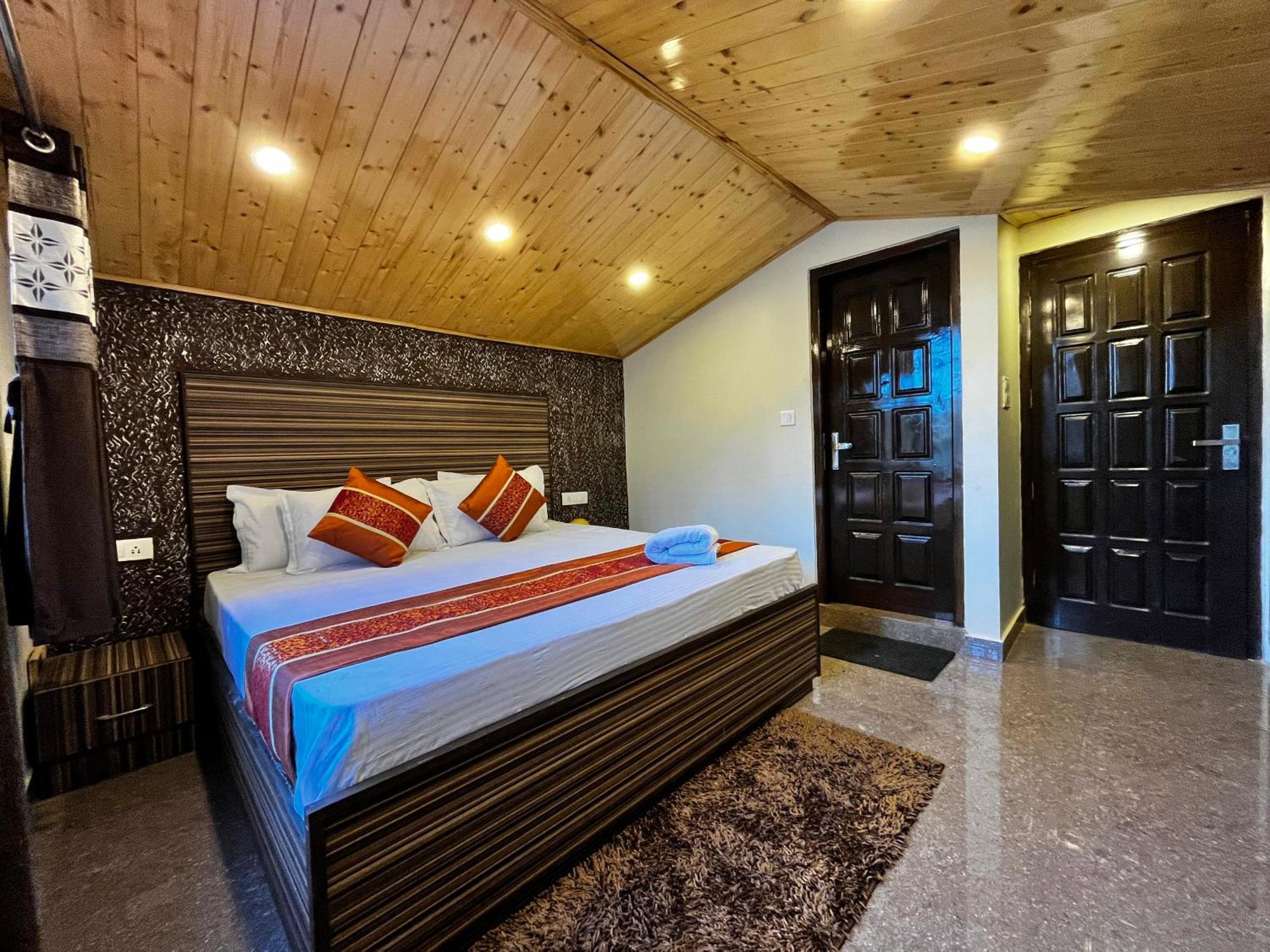 Puri'S Bnb Shimla Exteriör bild