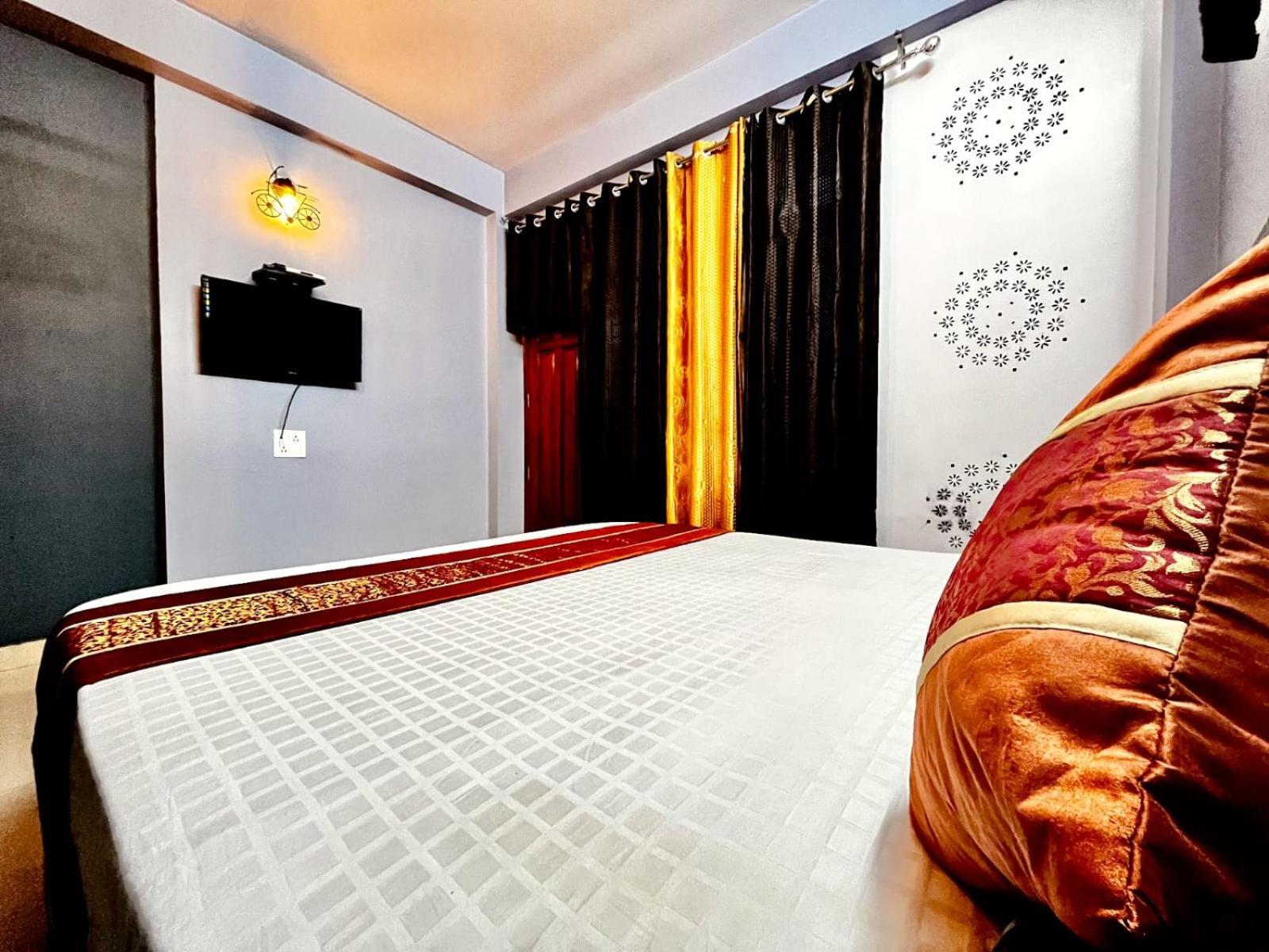Puri'S Bnb Shimla Exteriör bild